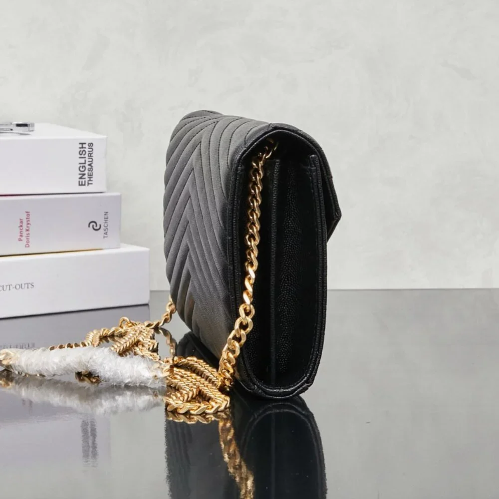 Yves Saint Laurent Grain De Poudre Matelasse Chevron Monogram Chain Bag - Picture 2 of 9